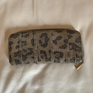 HOBO Zip Around Wallet